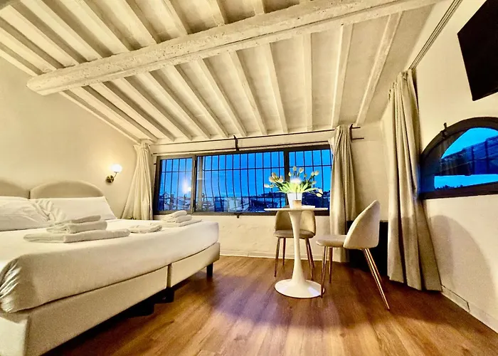 Charming & Spacious *