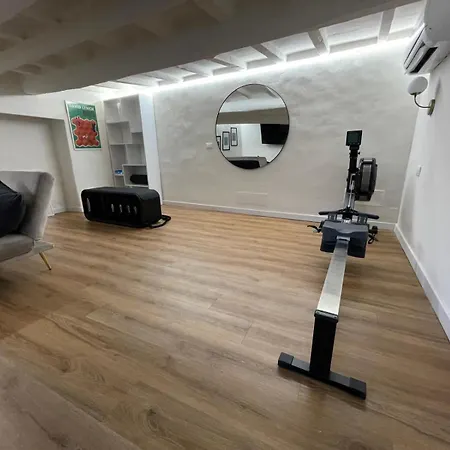 Apartmán Charming & Spacious *