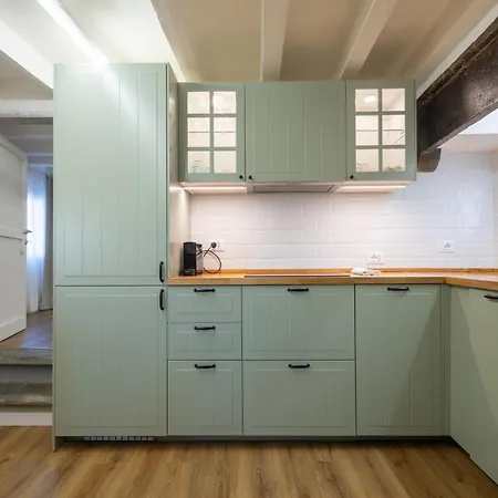 Charming & Spacious