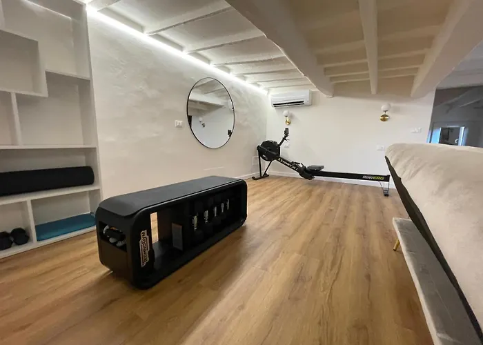 Charming & Spacious *