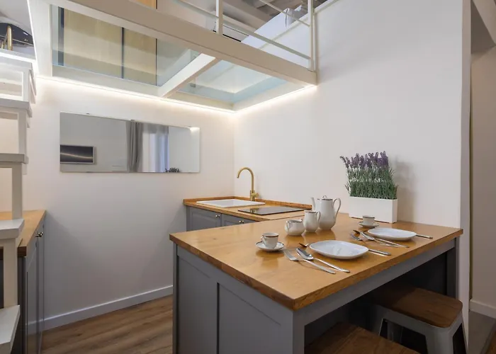 Charming & Spacious *