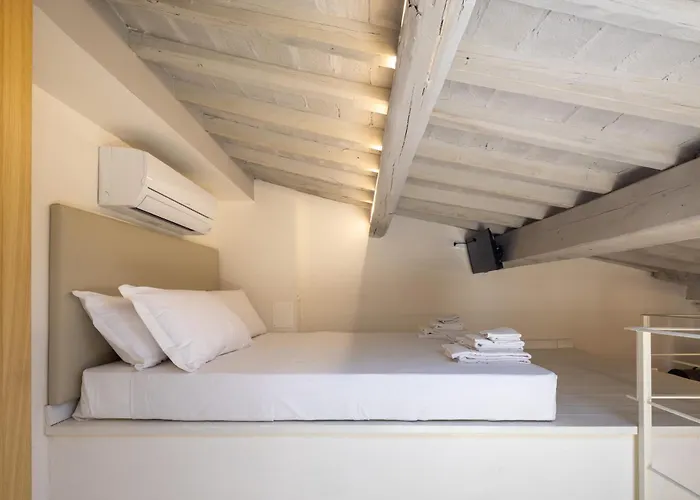 Charming & Spacious Appartement Florence