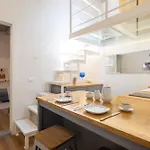 Charming & Spacious Apartment *